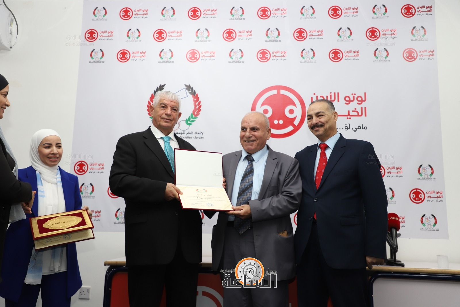 Madar Al-Saa Images 0.15195638908031417