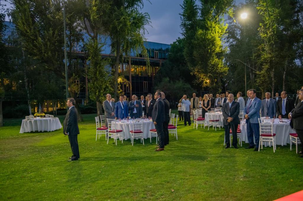 Madar Al-Saa Images 0.869733613585377