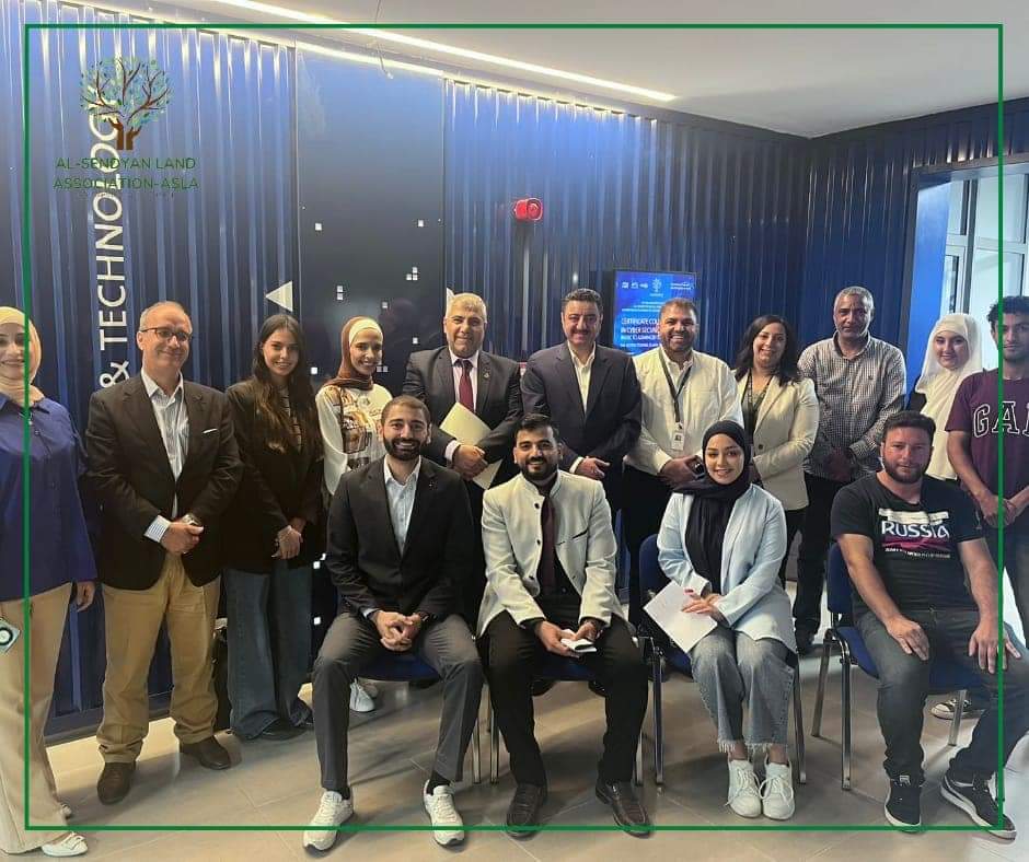 Madar Al-Saa Images 0.01402385169867748