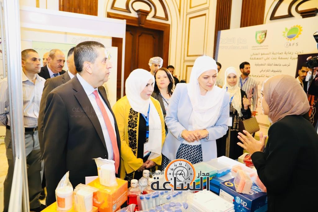 Madar Al-Saa Images 0.9228315059591663