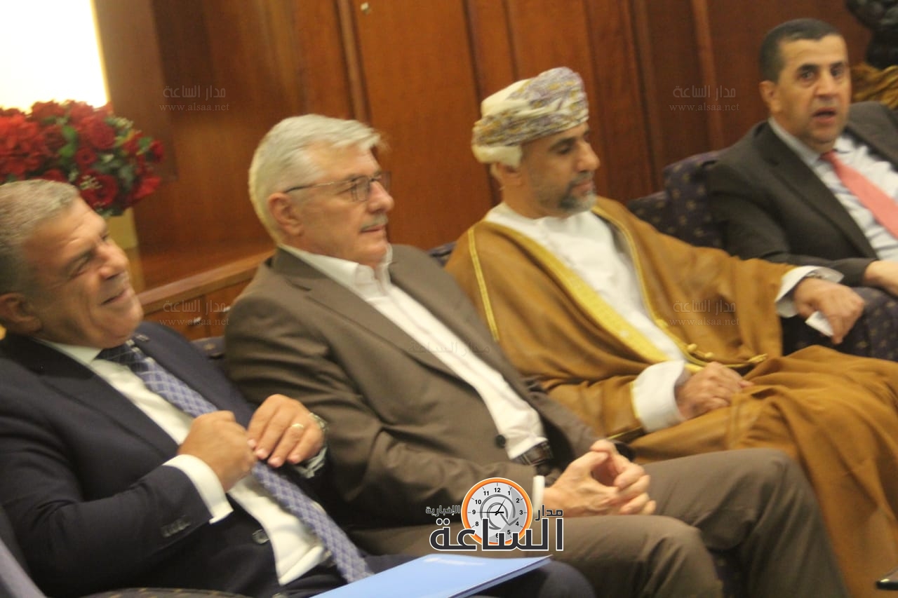 Madar Al-Saa Images 0.24345033695486307