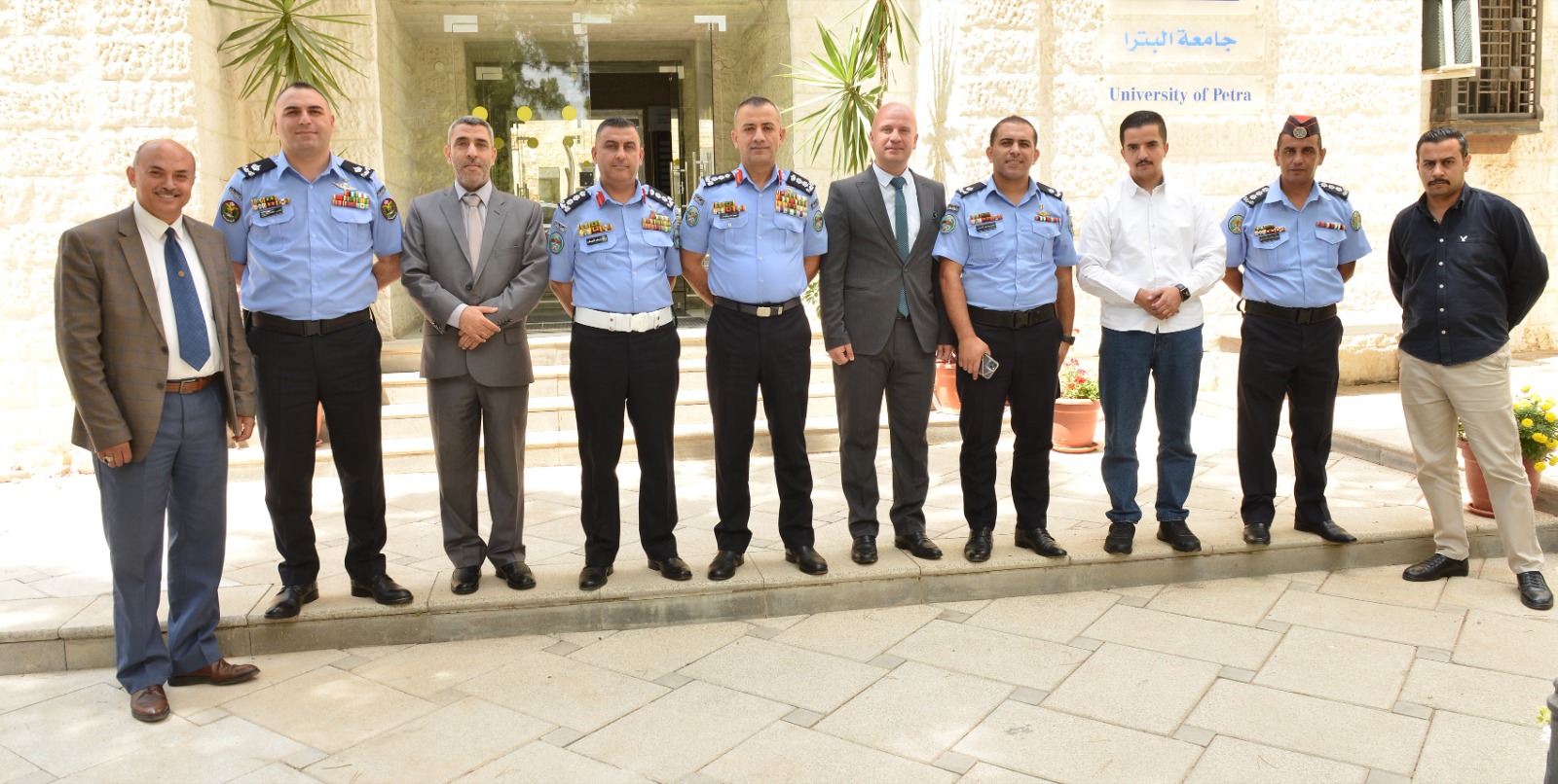 Madar Al-Saa Images 0.2686340113958485