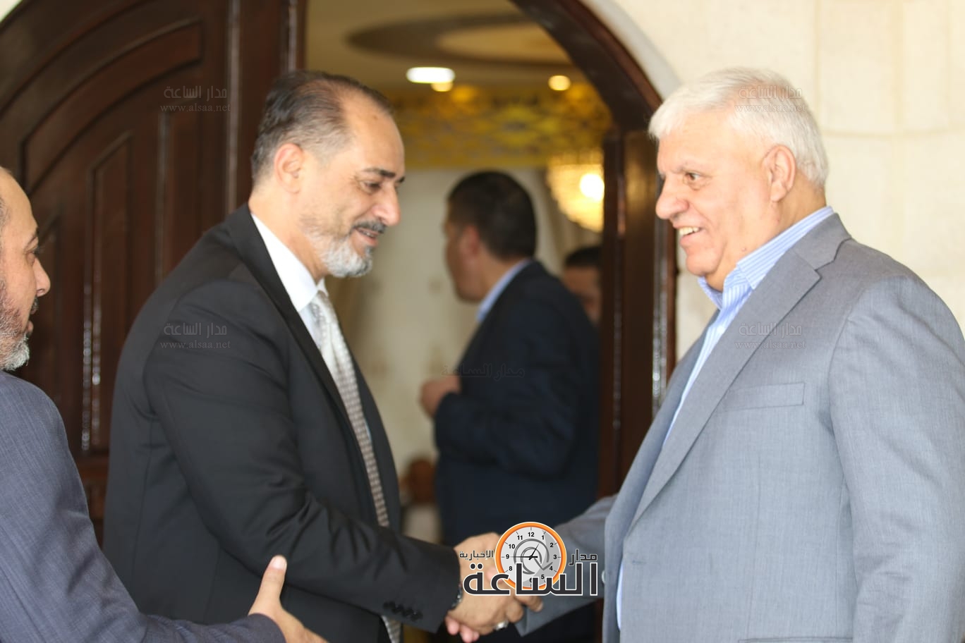 Madar Al-Saa Images 0.916141316553623