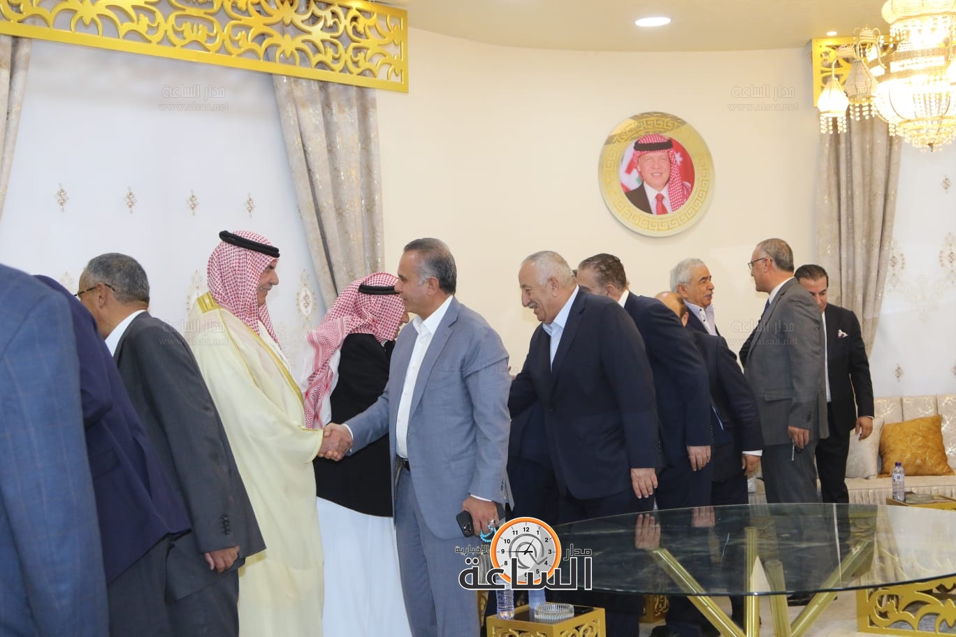 Madar Al-Saa Images 0.9474906617755465