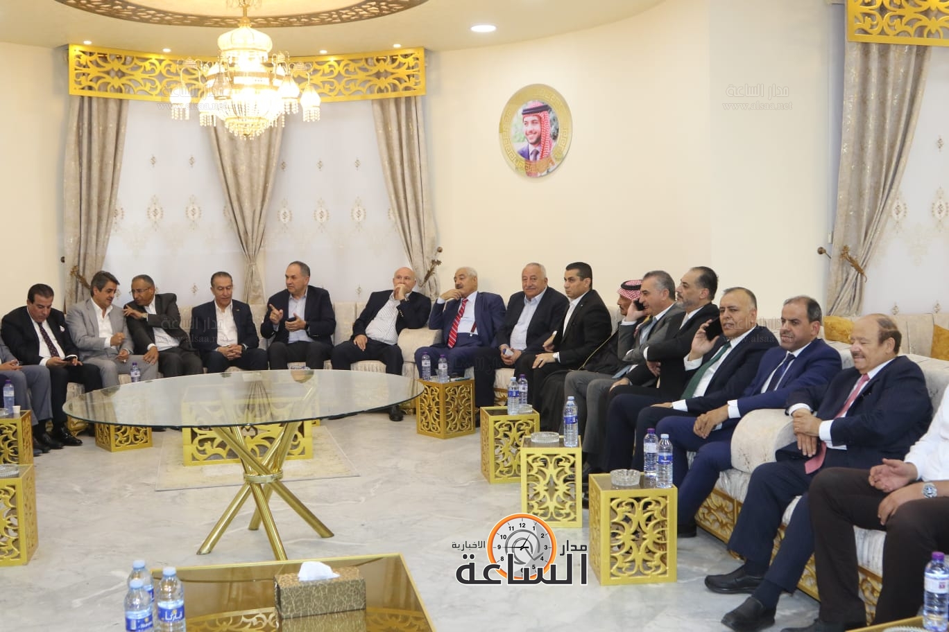 Madar Al-Saa Images 0.05813171719953636