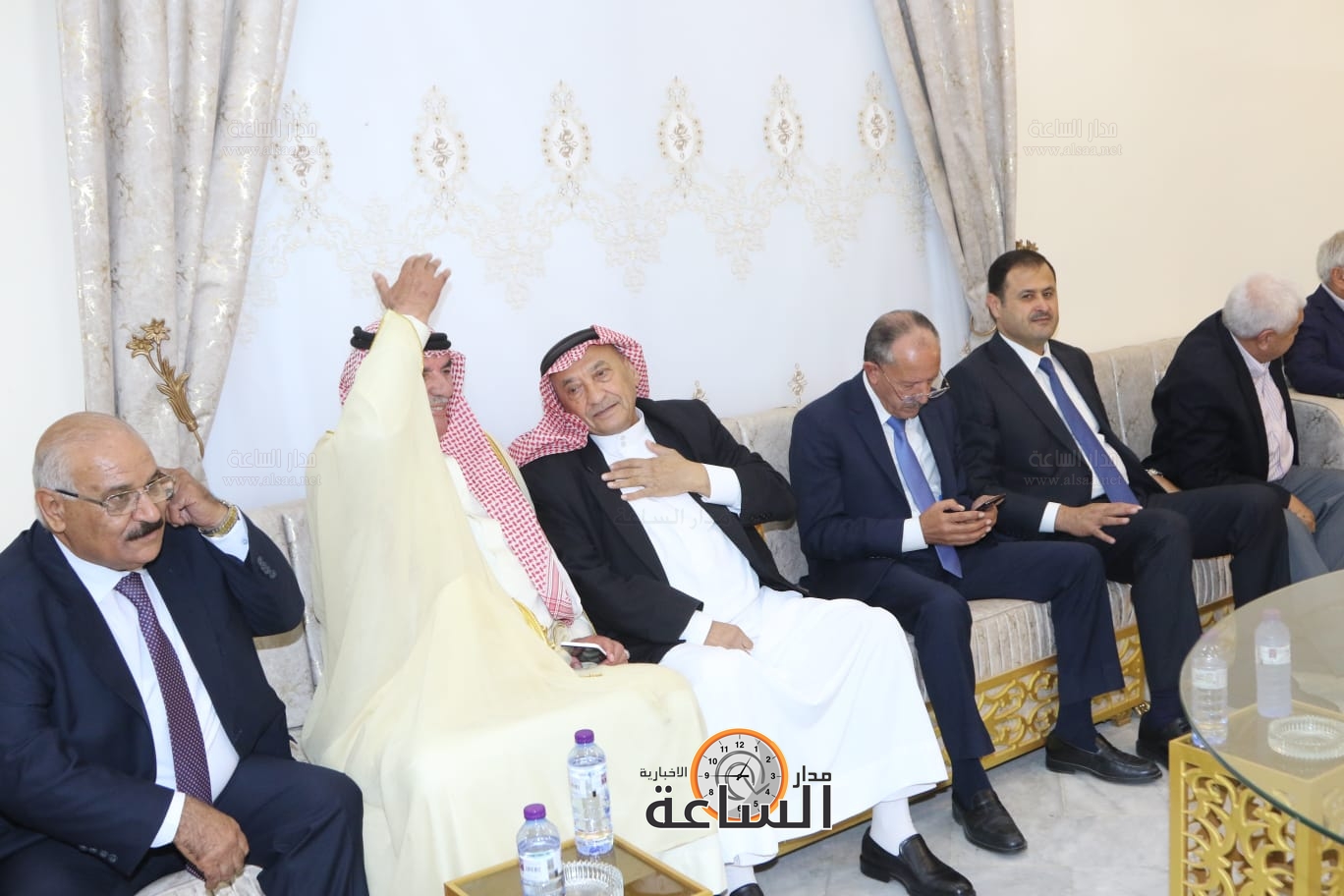 Madar Al-Saa Images 0.10200151864386098