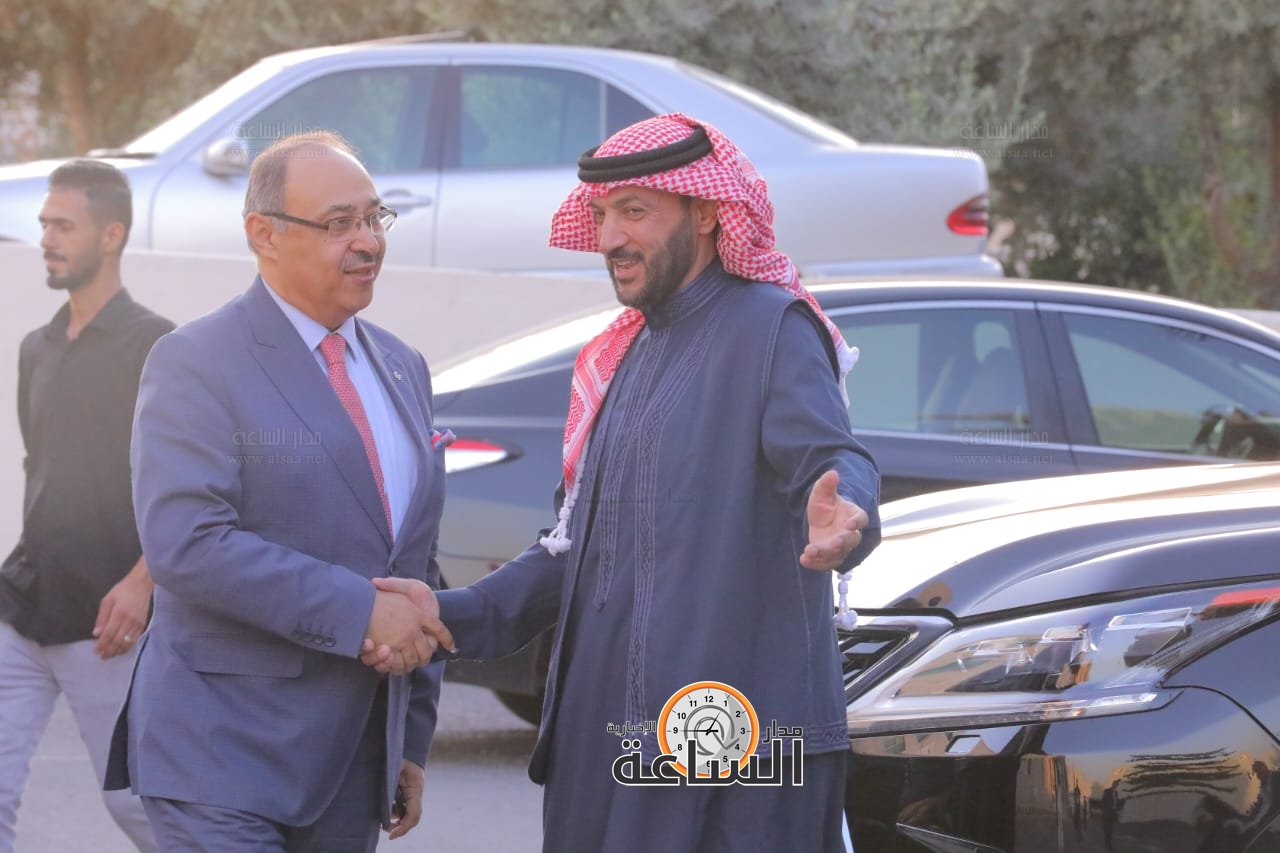 Madar Al-Saa Images 0.024720053485674853