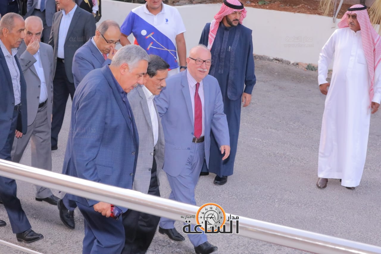 Madar Al-Saa Images 0.727362519406958