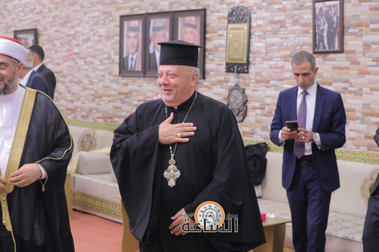 Madar Al-Saa Images 0.052733990051545776