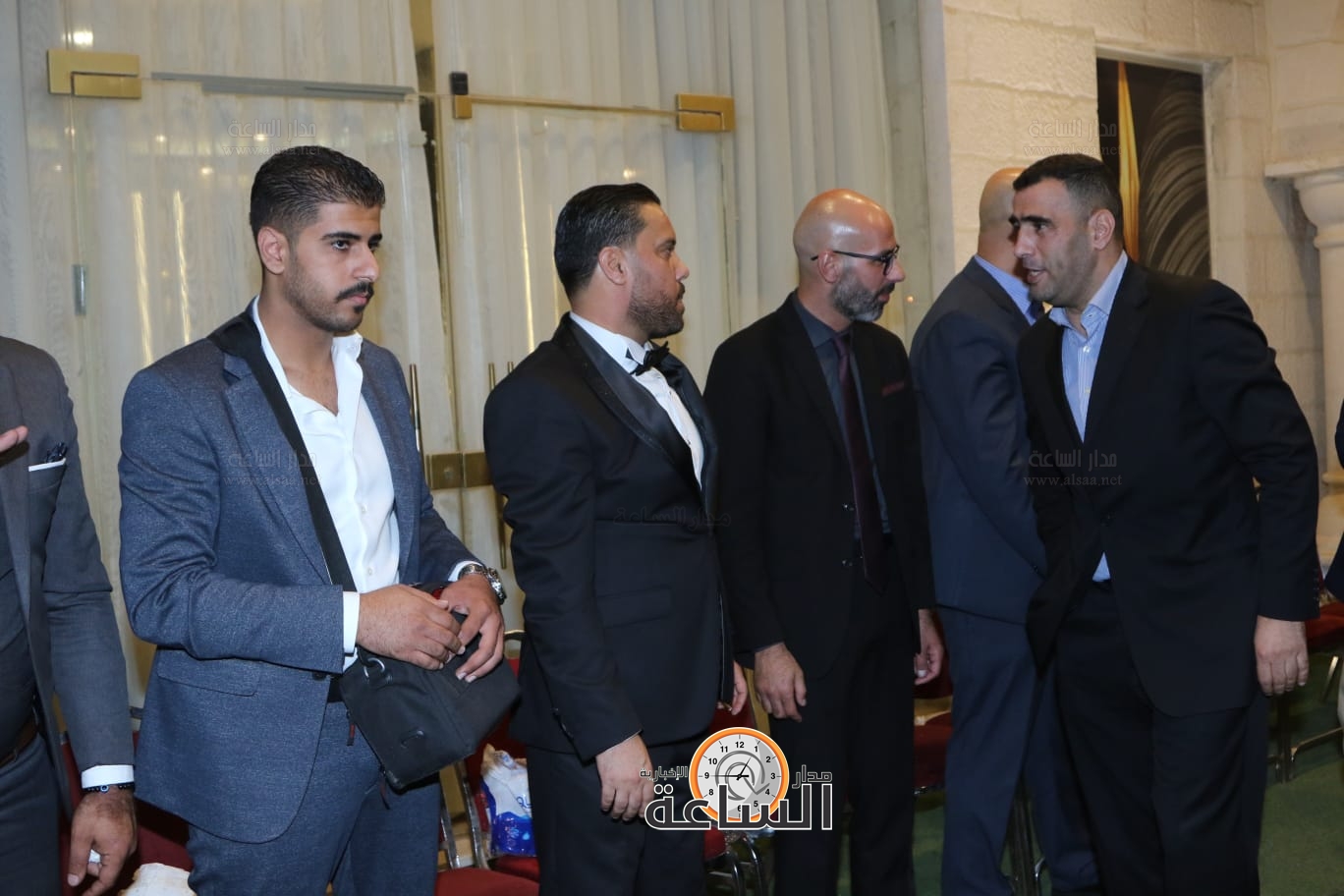 Madar Al-Saa Images 0.8197749099145286