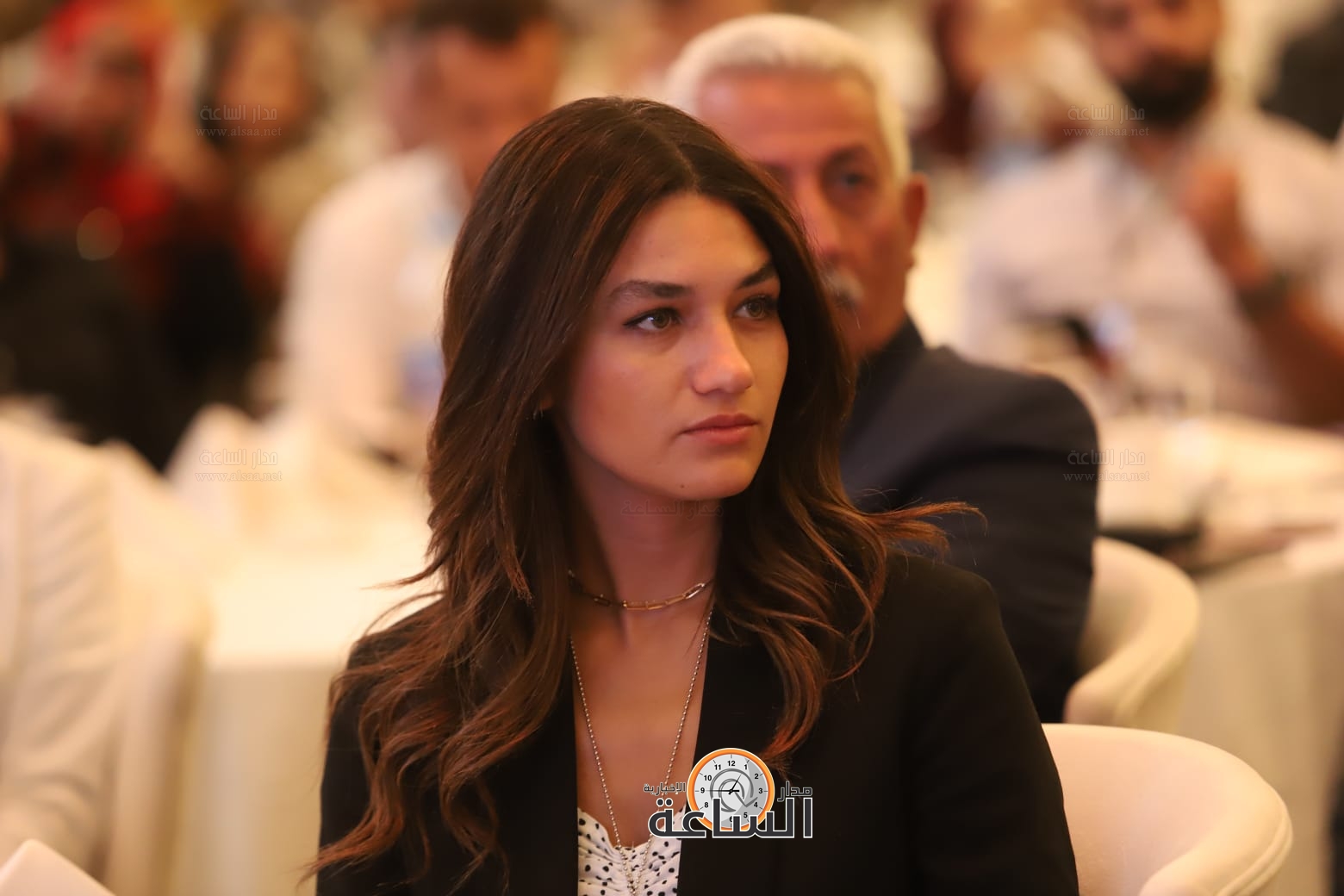 Madar Al-Saa Images 0.7476477462118698