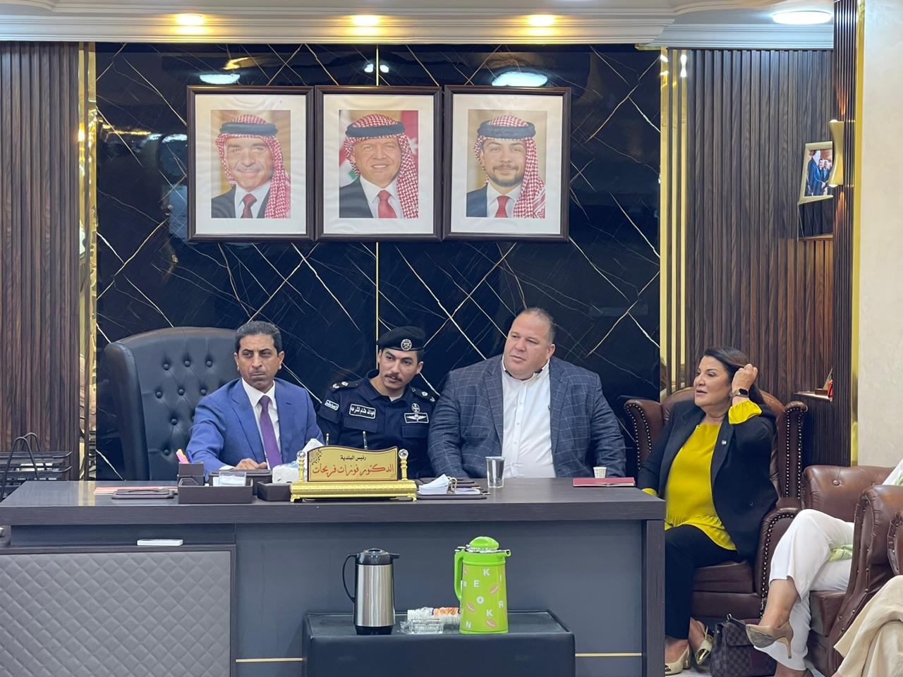 Madar Al-Saa Images 0.6560842073500961