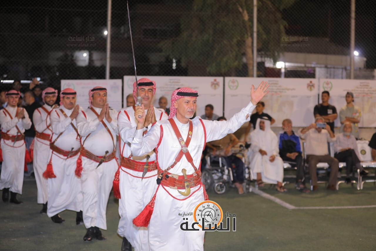 Madar Al-Saa Images 0.022359072871663388