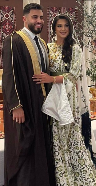 Madar Al-Saa Images 0.7954114267410088