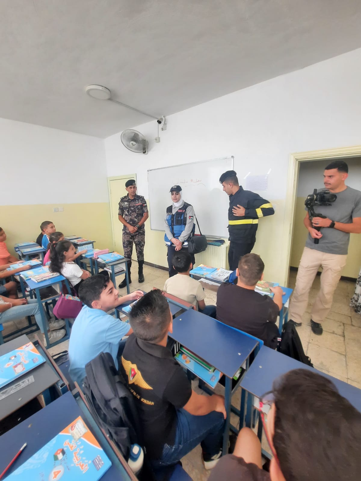 Madar Al-Saa Images 0.14464371373344886