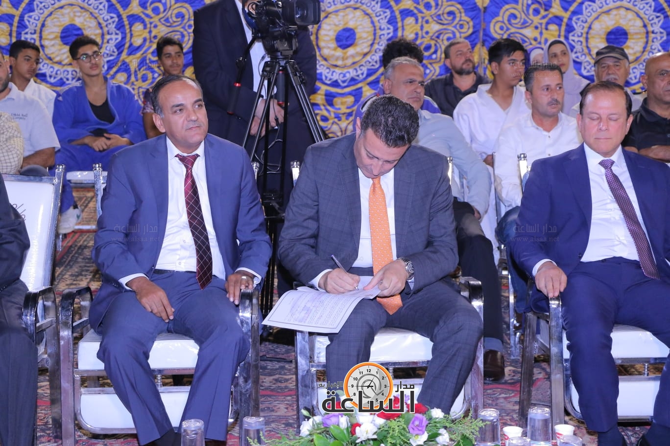 Madar Al-Saa Images 0.00004570944706494551