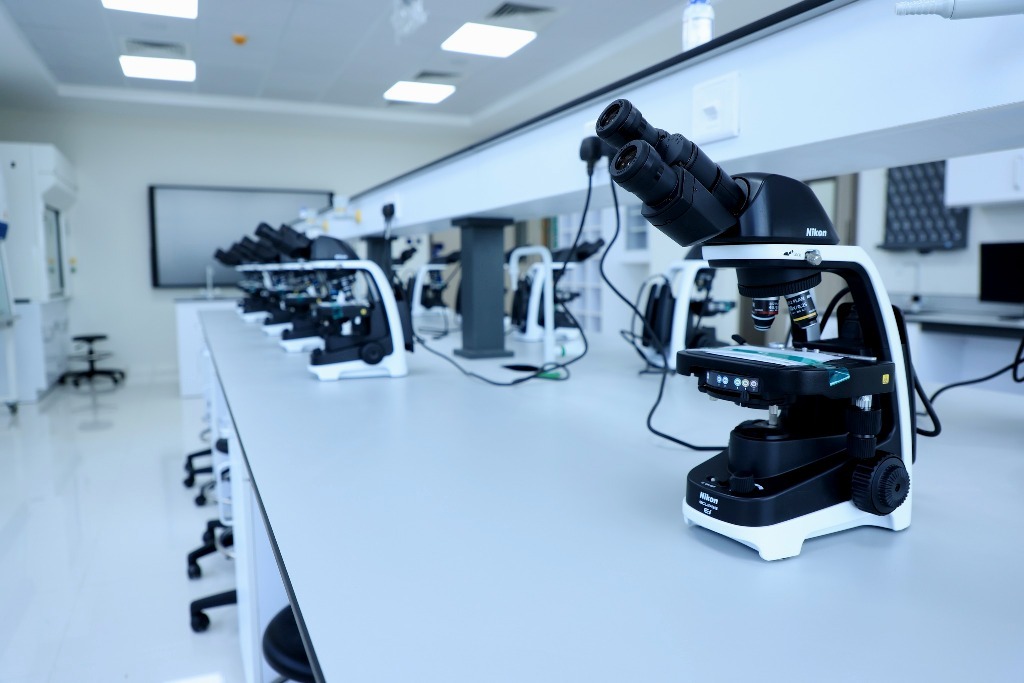 Madar Al-Saa Images 0.335856513199442