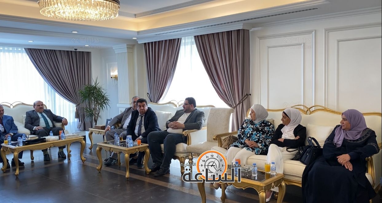 Madar Al-Saa Images 0.2235674878732321