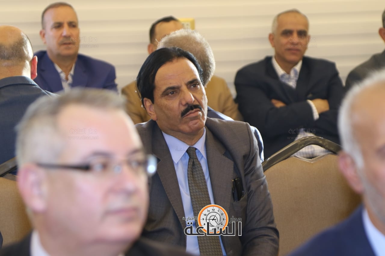 Madar Al-Saa Images 0.8404613824356122