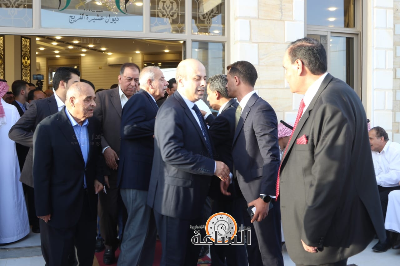 Madar Al-Saa Images 0.4782032888116168