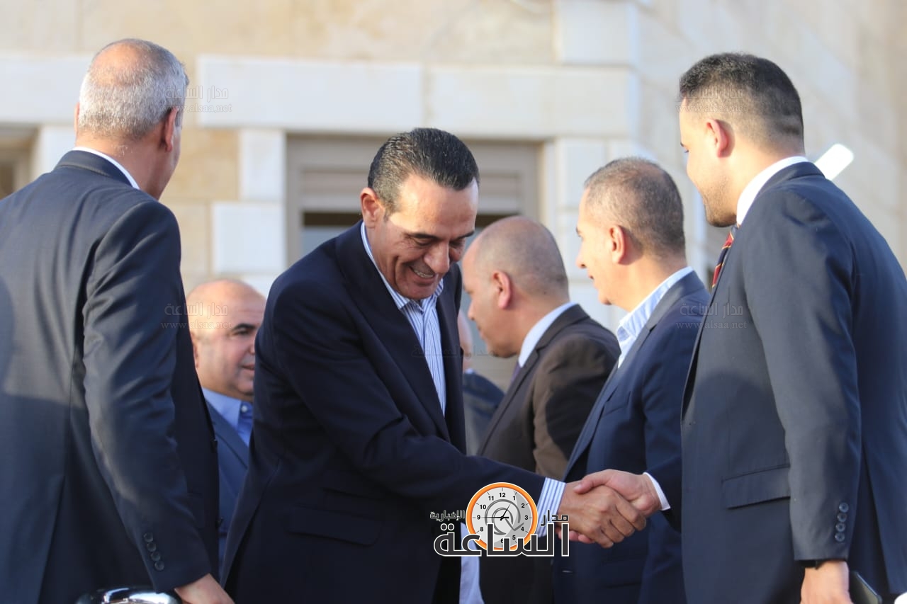 Madar Al-Saa Images 0.02014003673300291