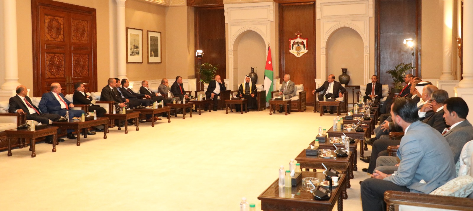 Madar Al-Saa Images 0.021157070966919767