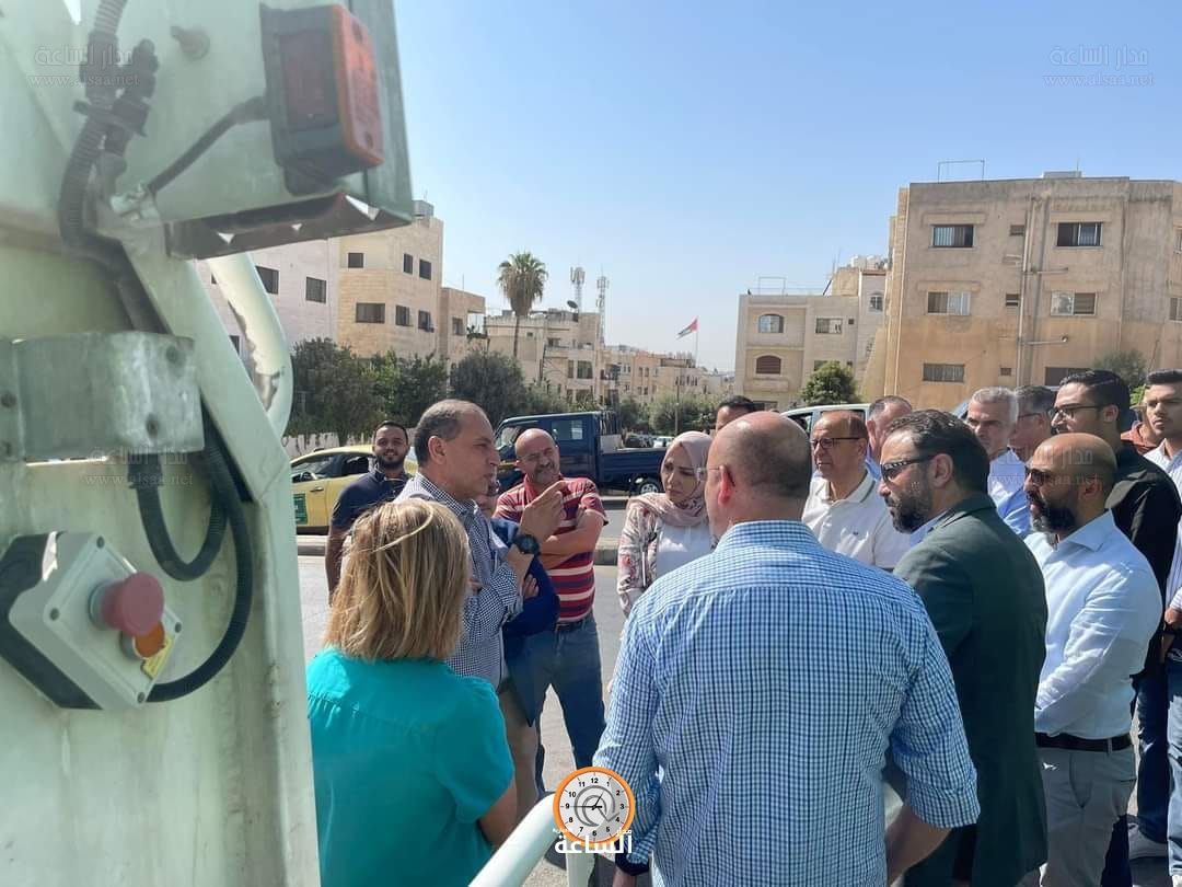 Madar Al-Saa Images 0.664768550035332