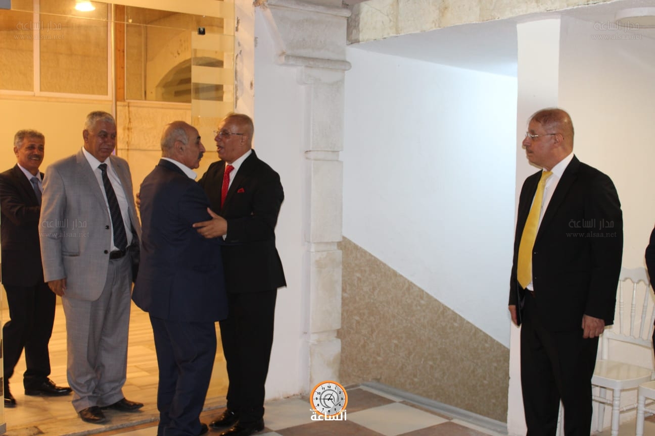 Madar Al-Saa Images 0.6651878363941645