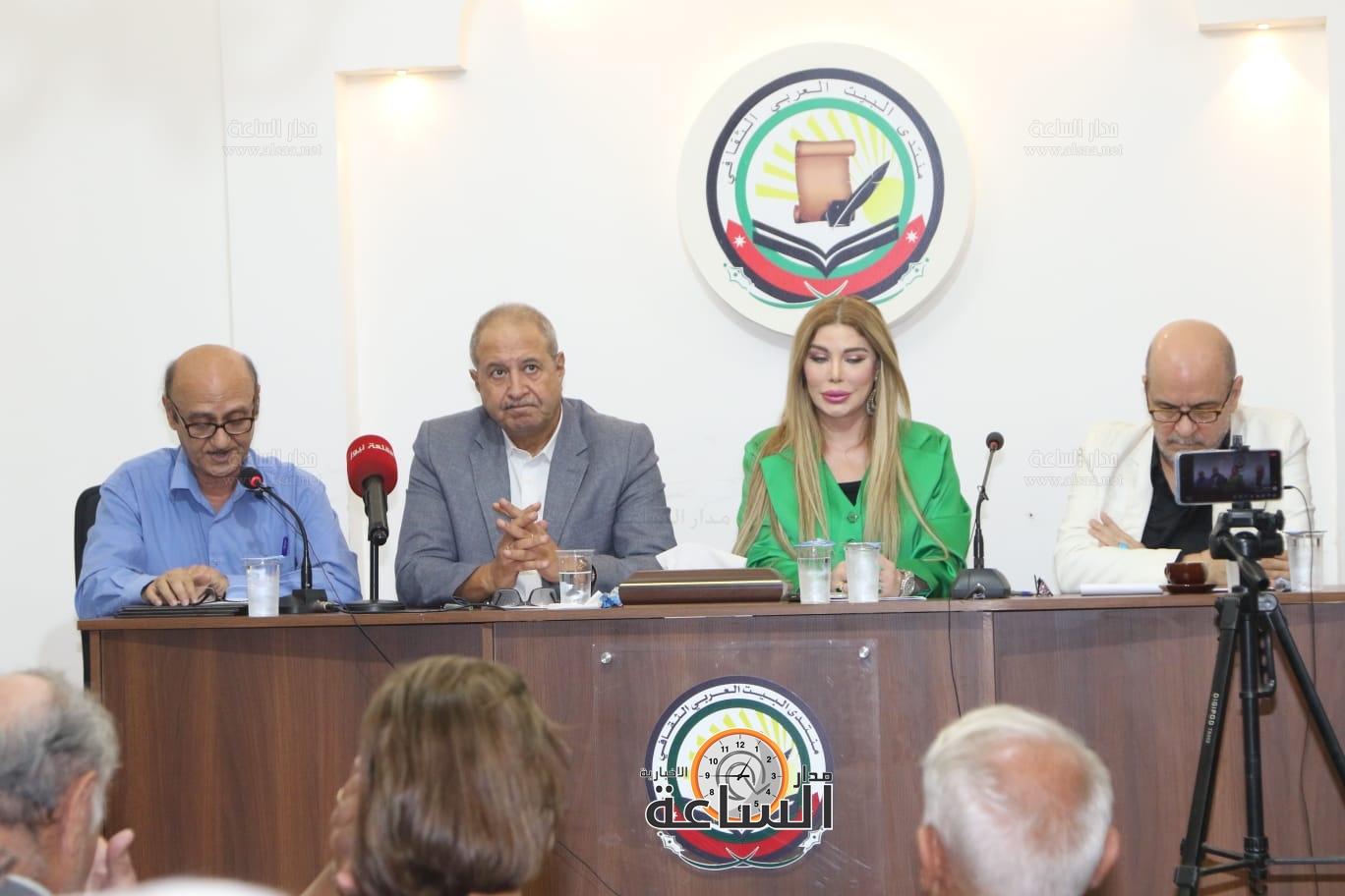 Madar Al-Saa Images 0.23342509100014985