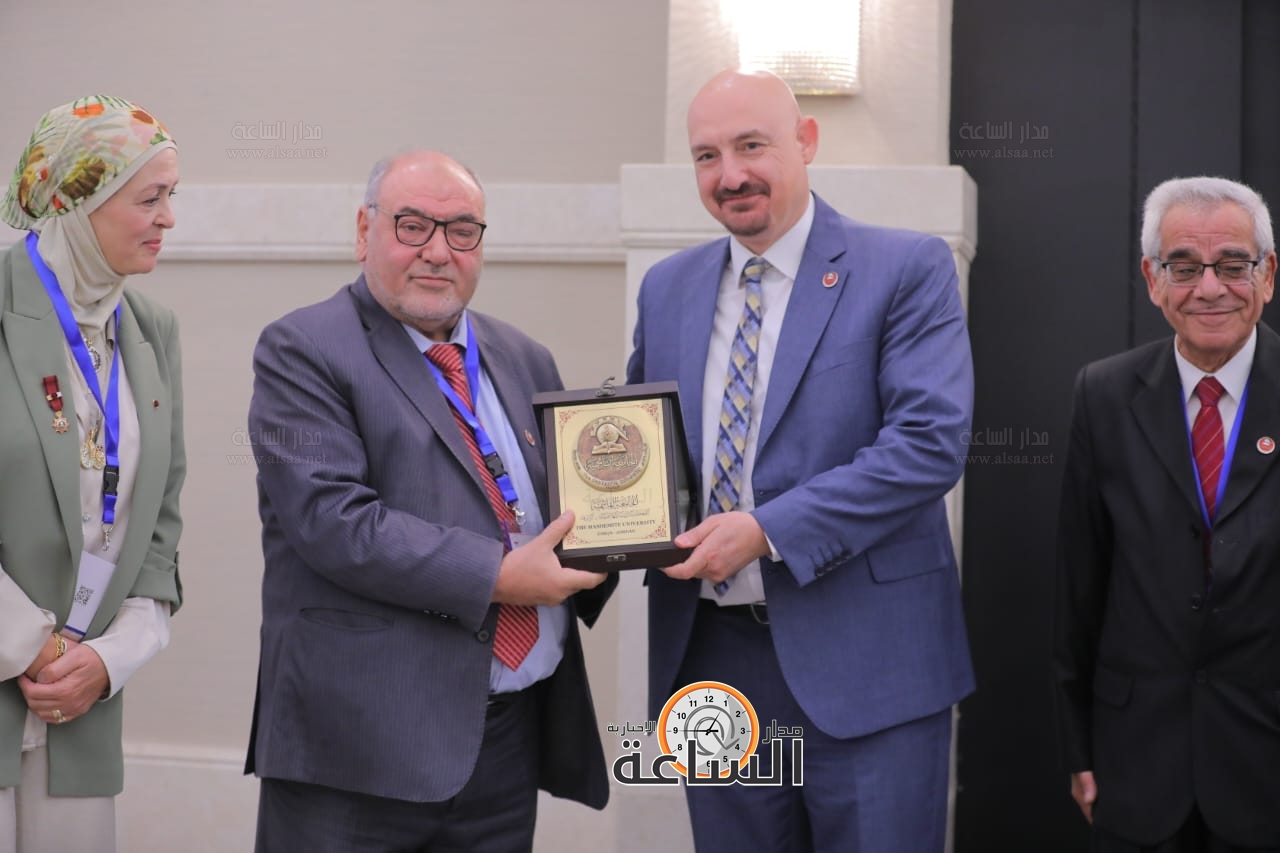 Madar Al-Saa Images 0.29288141840346715