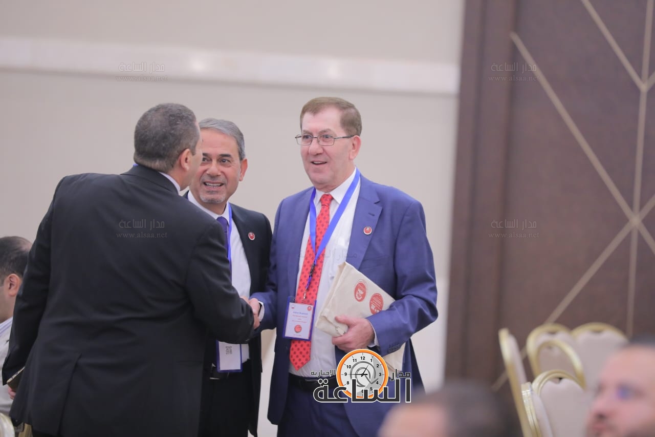 Madar Al-Saa Images 0.7007995675776926