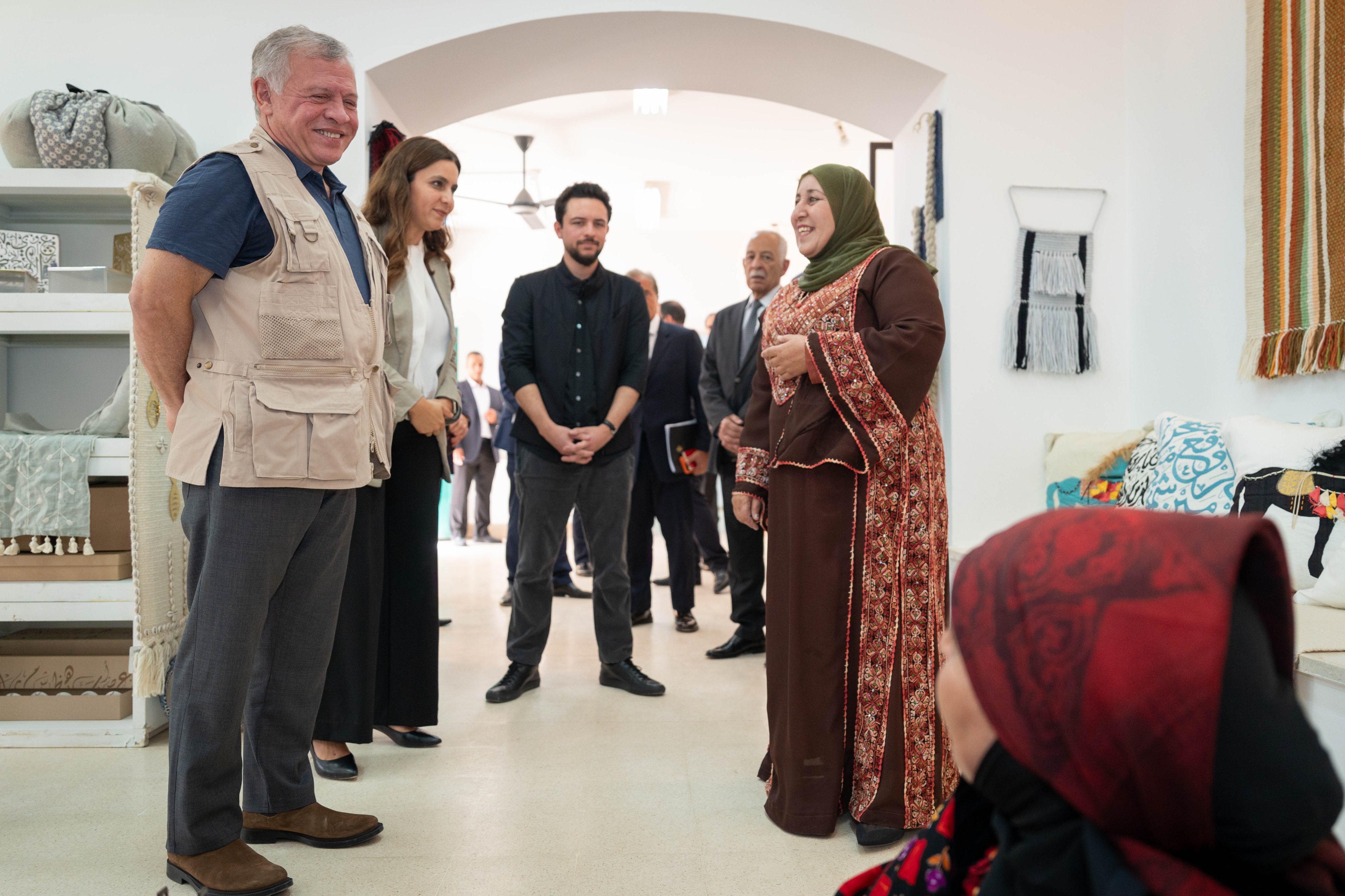 Madar Al-Saa Images 0.36861852369931003