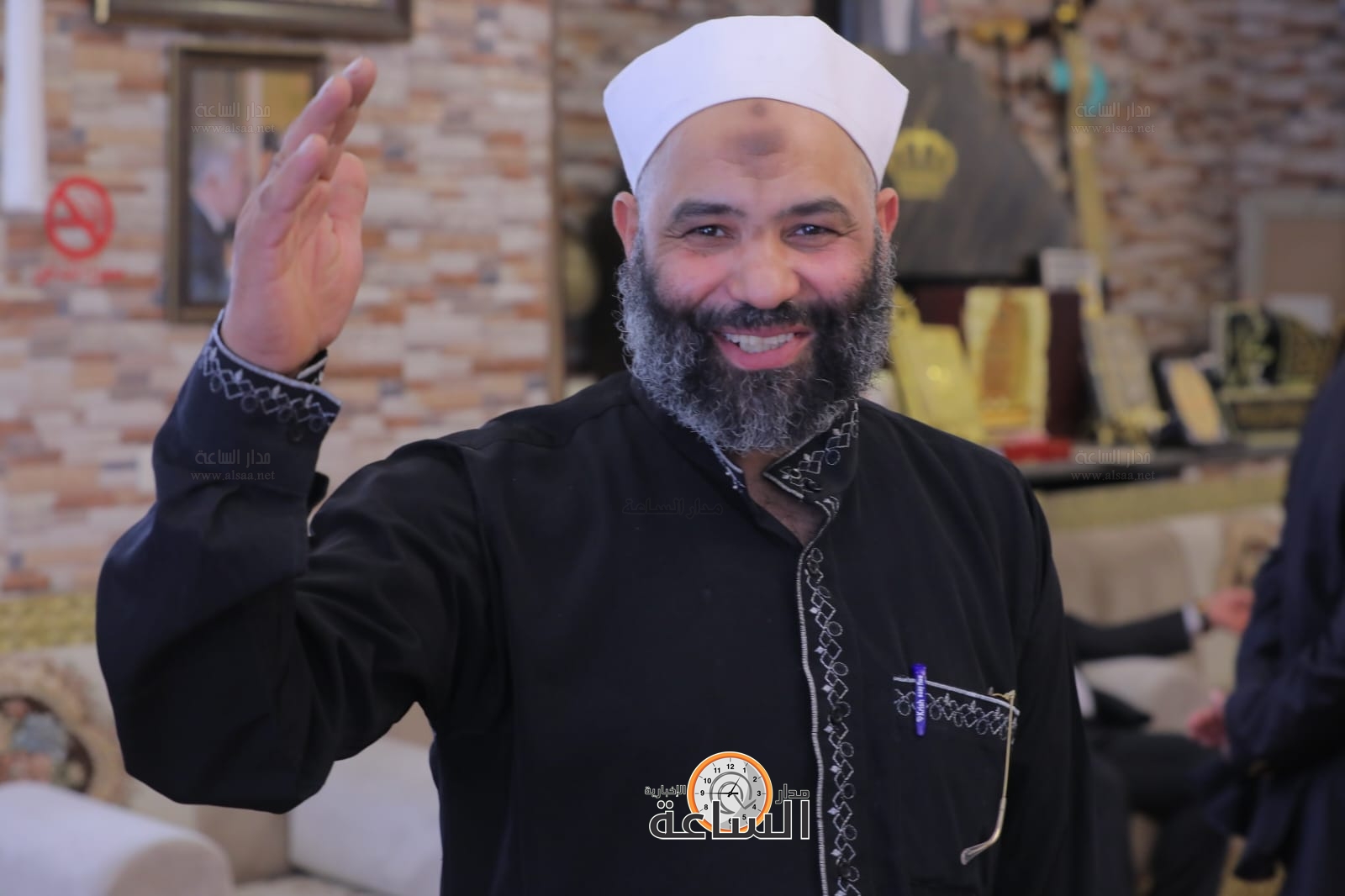 Madar Al-Saa Images 0.35217361790248947