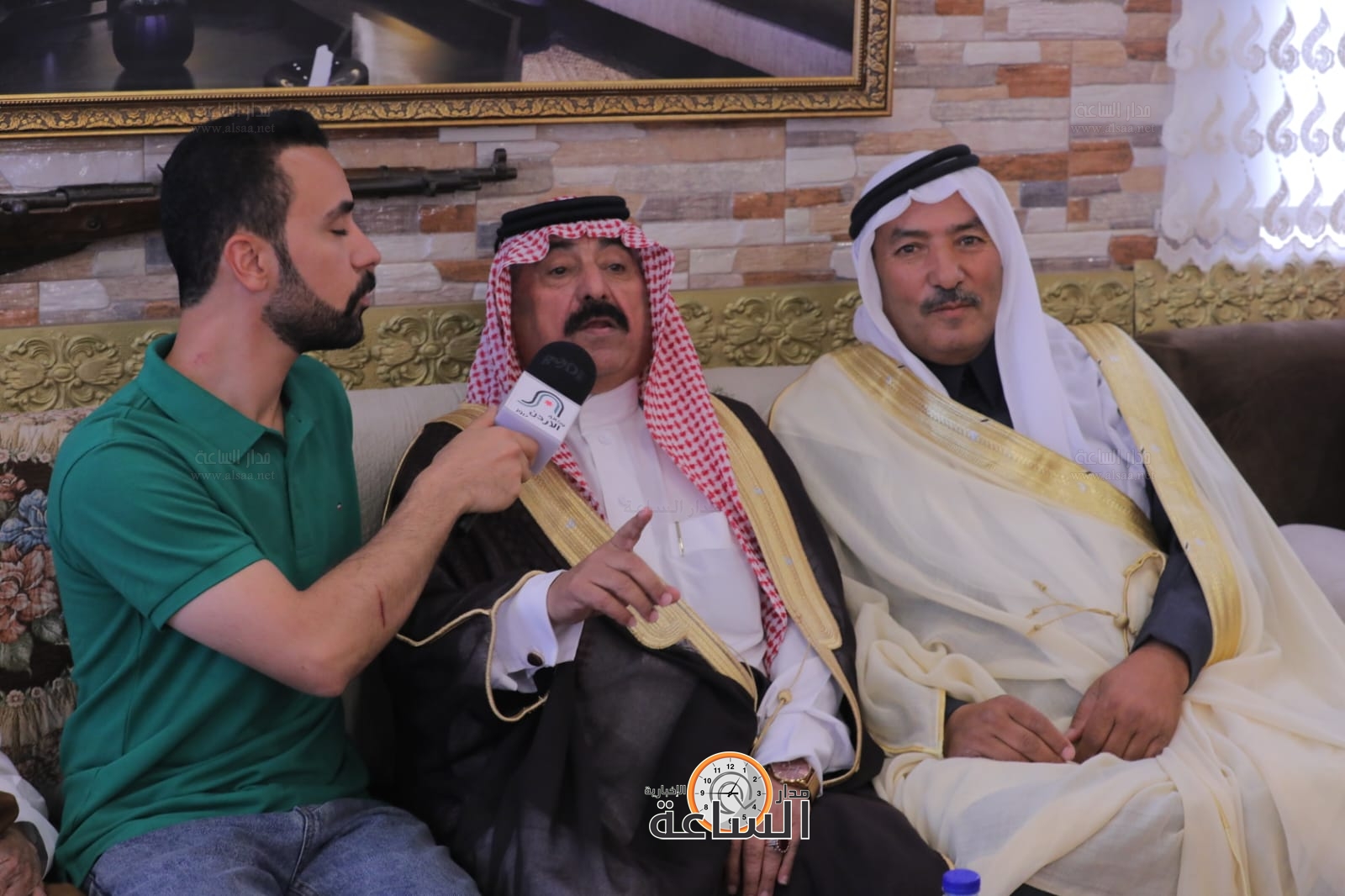 Madar Al-Saa Images 0.7819658654378872