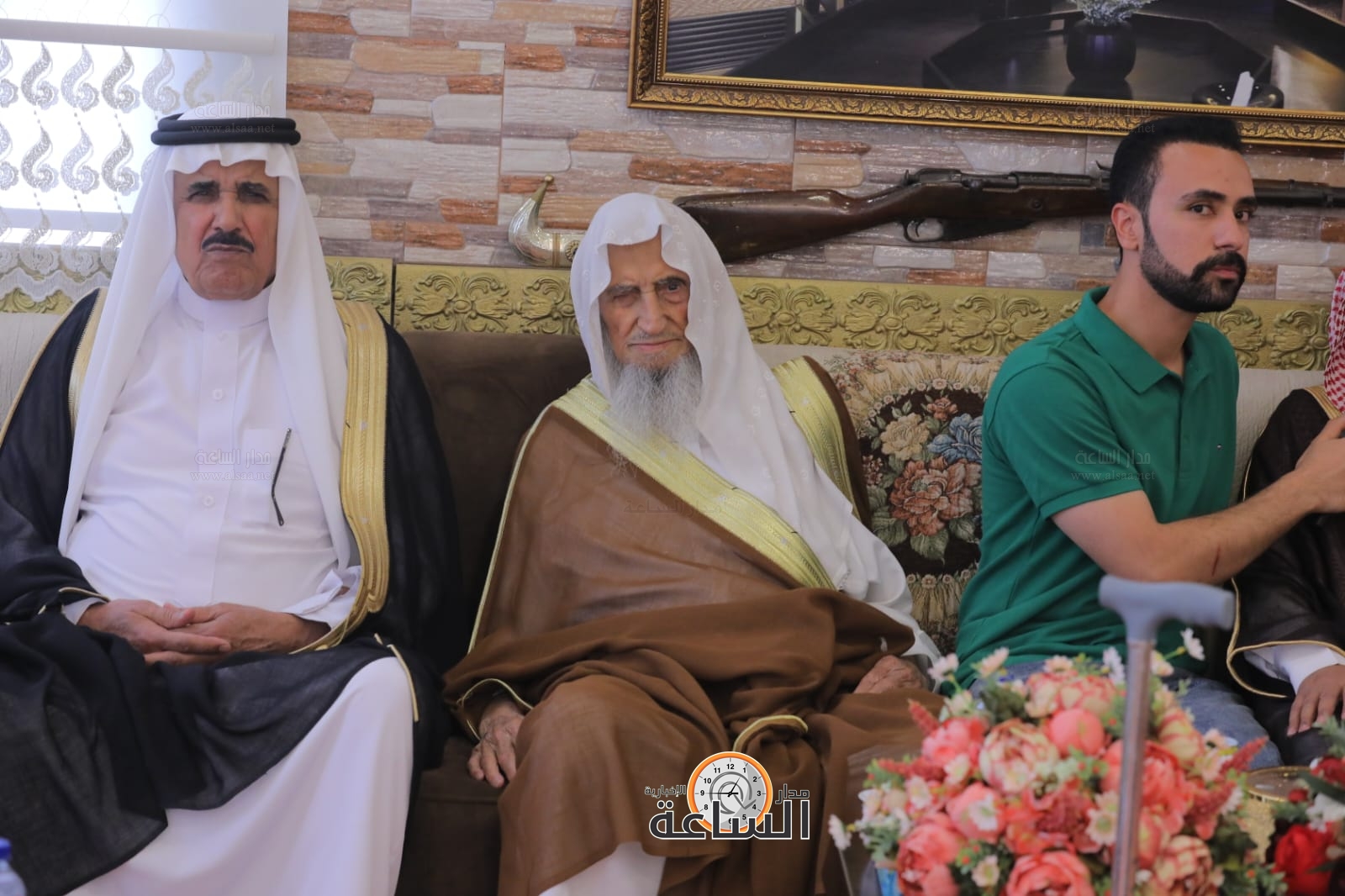 Madar Al-Saa Images 0.534453678555382