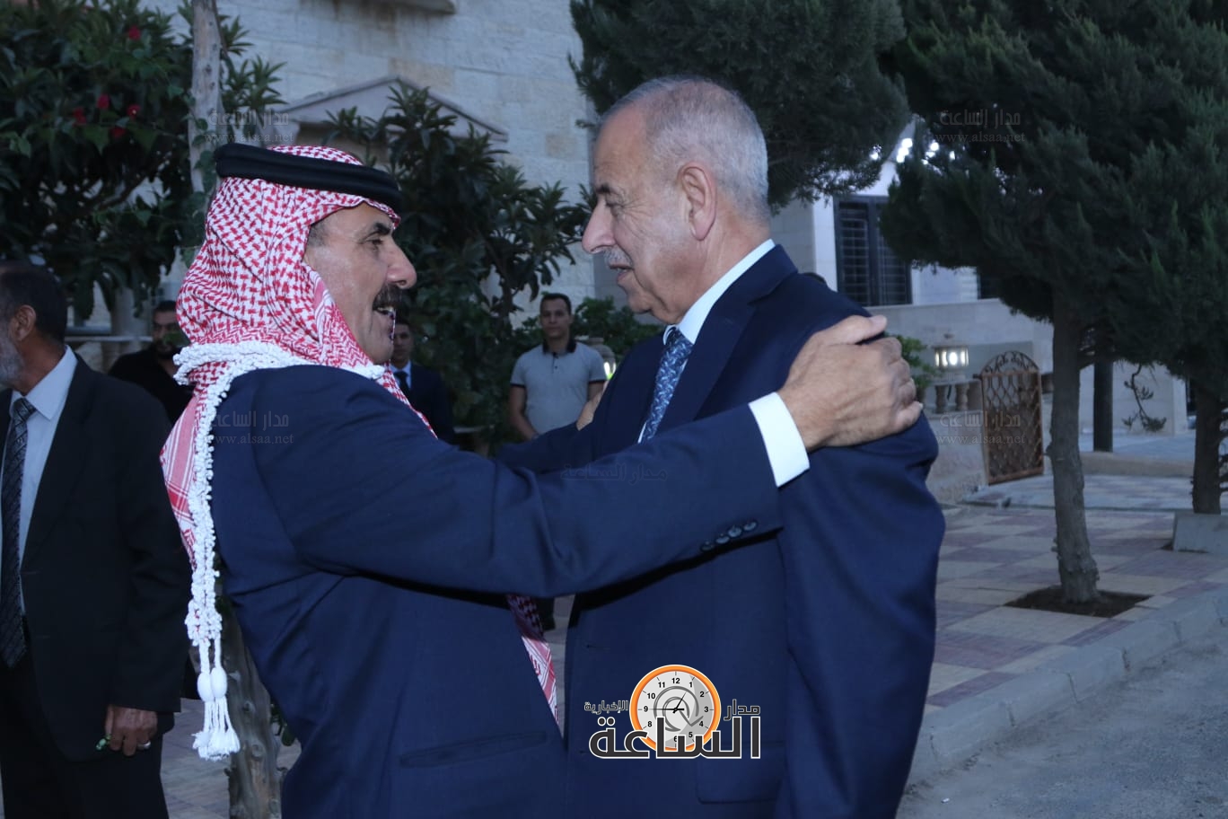 Madar Al-Saa Images 0.3871223708283482