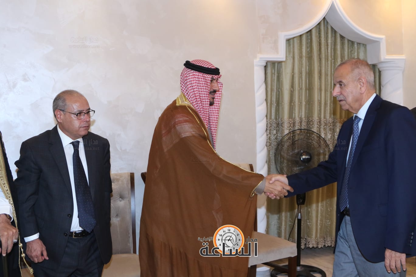 Madar Al-Saa Images 0.14844223974844772