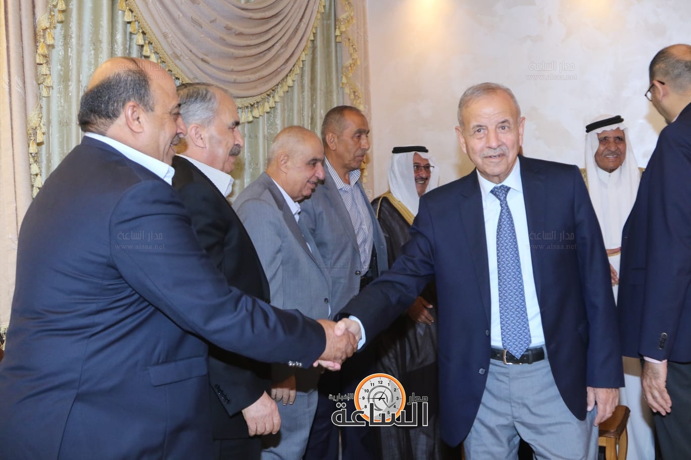 Madar Al-Saa Images 0.8907941152801586