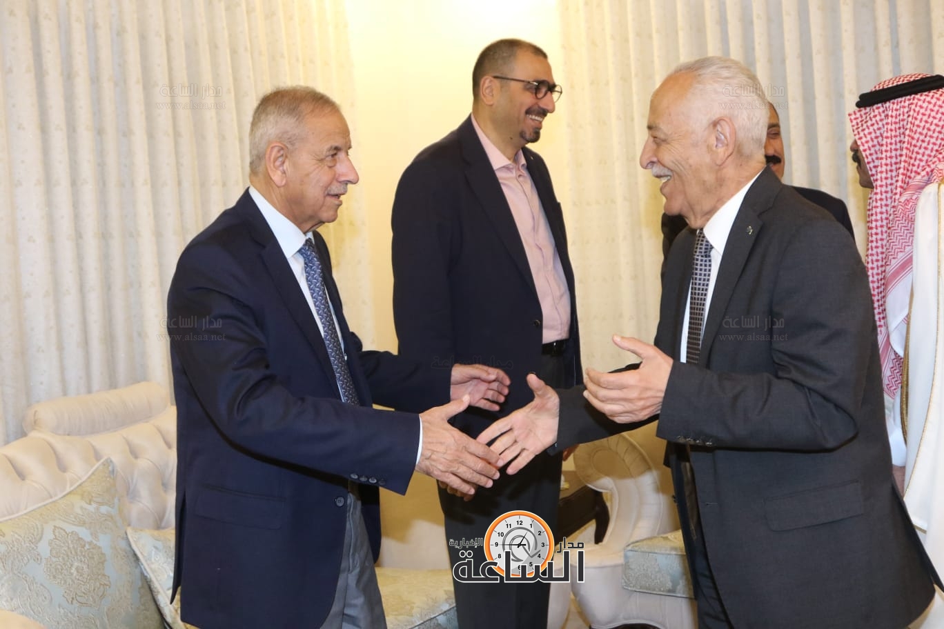 Madar Al-Saa Images 0.6749151606892114