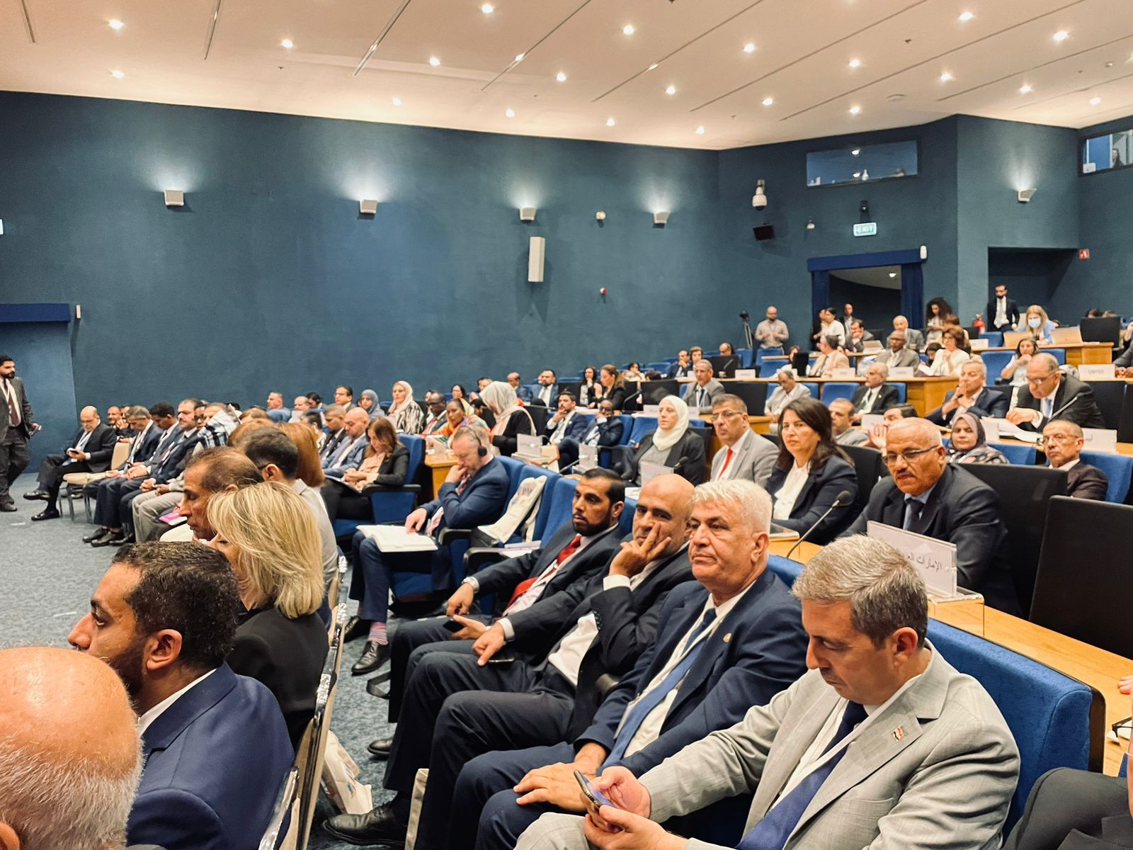 Madar Al-Saa Images 0.394974078963263