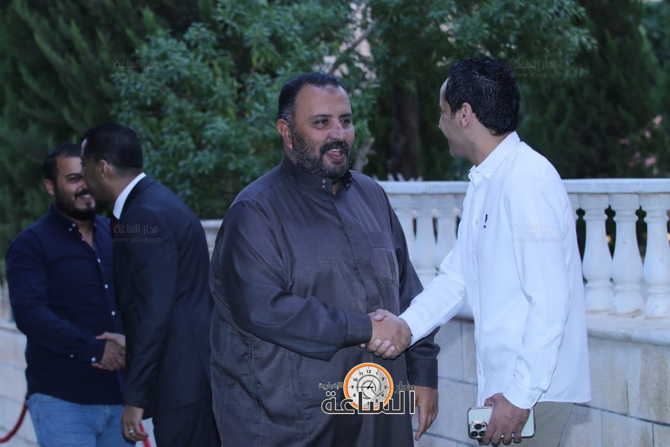 Madar Al-Saa Images 0.6381142873242347