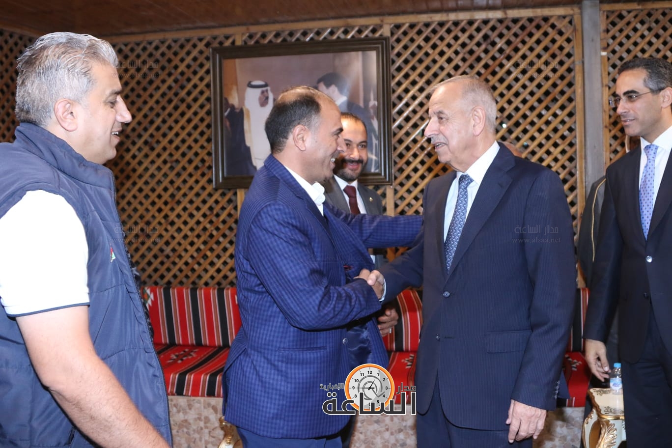 Madar Al-Saa Images 0.20282857062792603