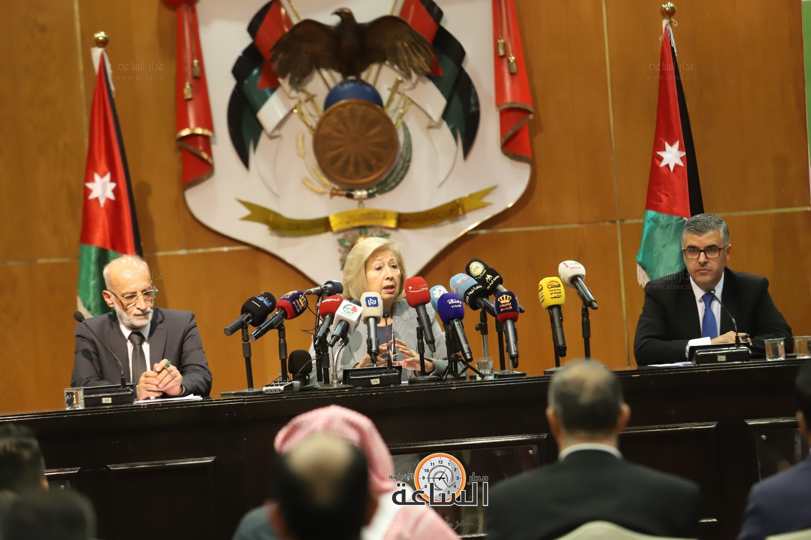 Madar Al-Saa Images 0.8810836036630305