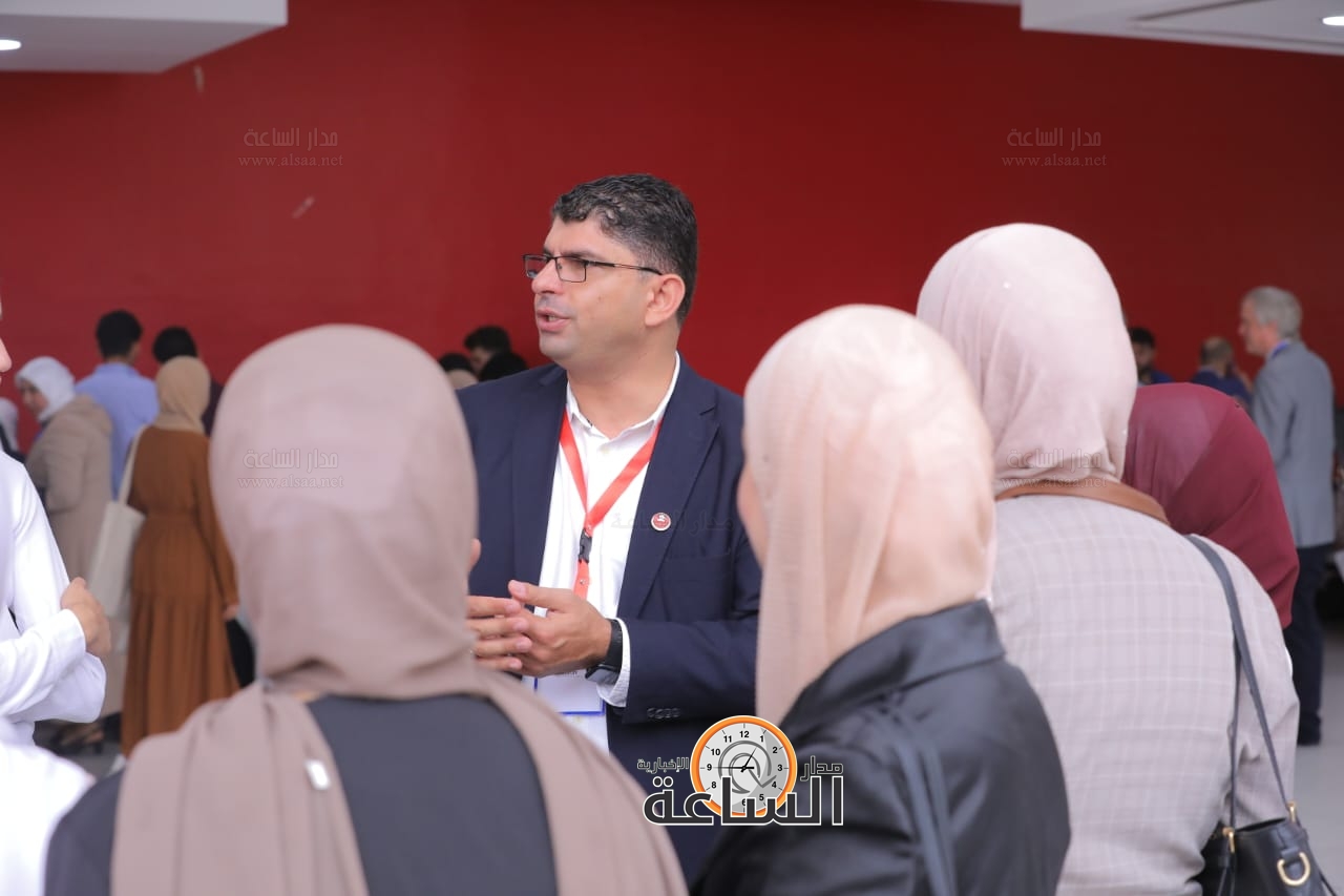 Madar Al-Saa Images 0.7626532140456854