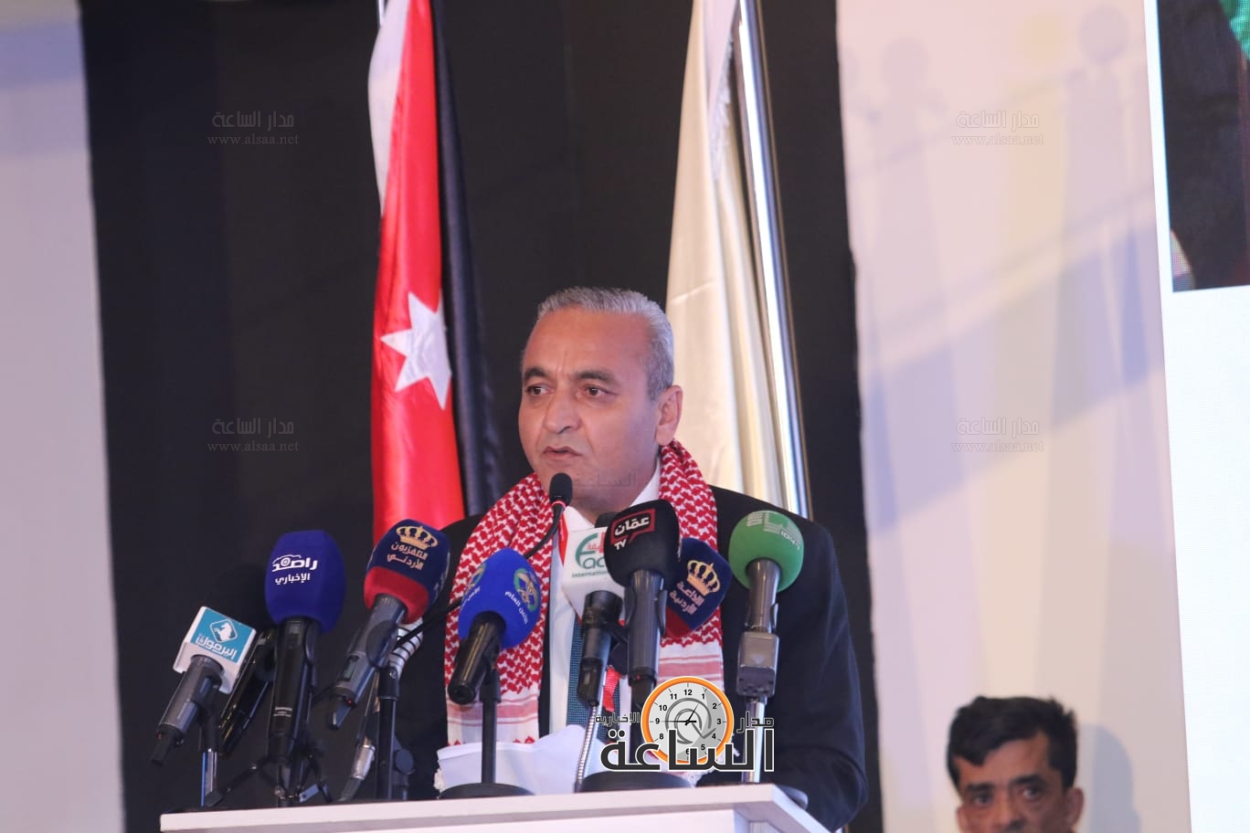 Madar Al-Saa Images 0.604104760892981