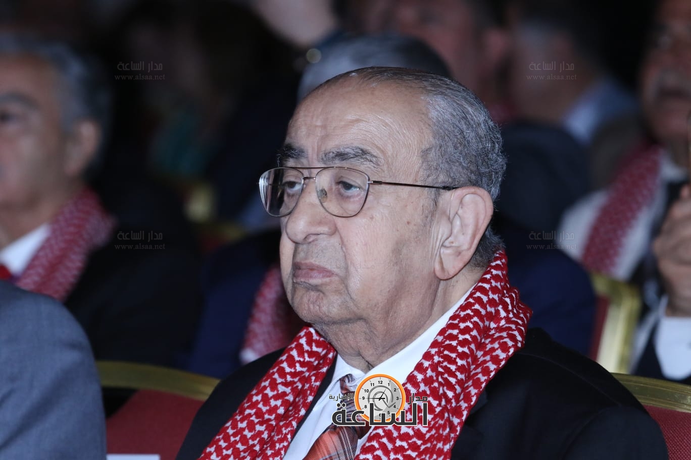 Madar Al-Saa Images 0.382099661121565