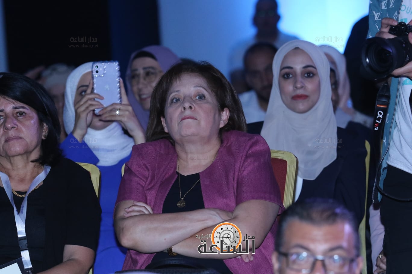 Madar Al-Saa Images 0.4093259281366314