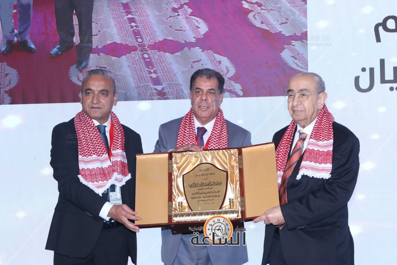 Madar Al-Saa Images 0.8167724740305748