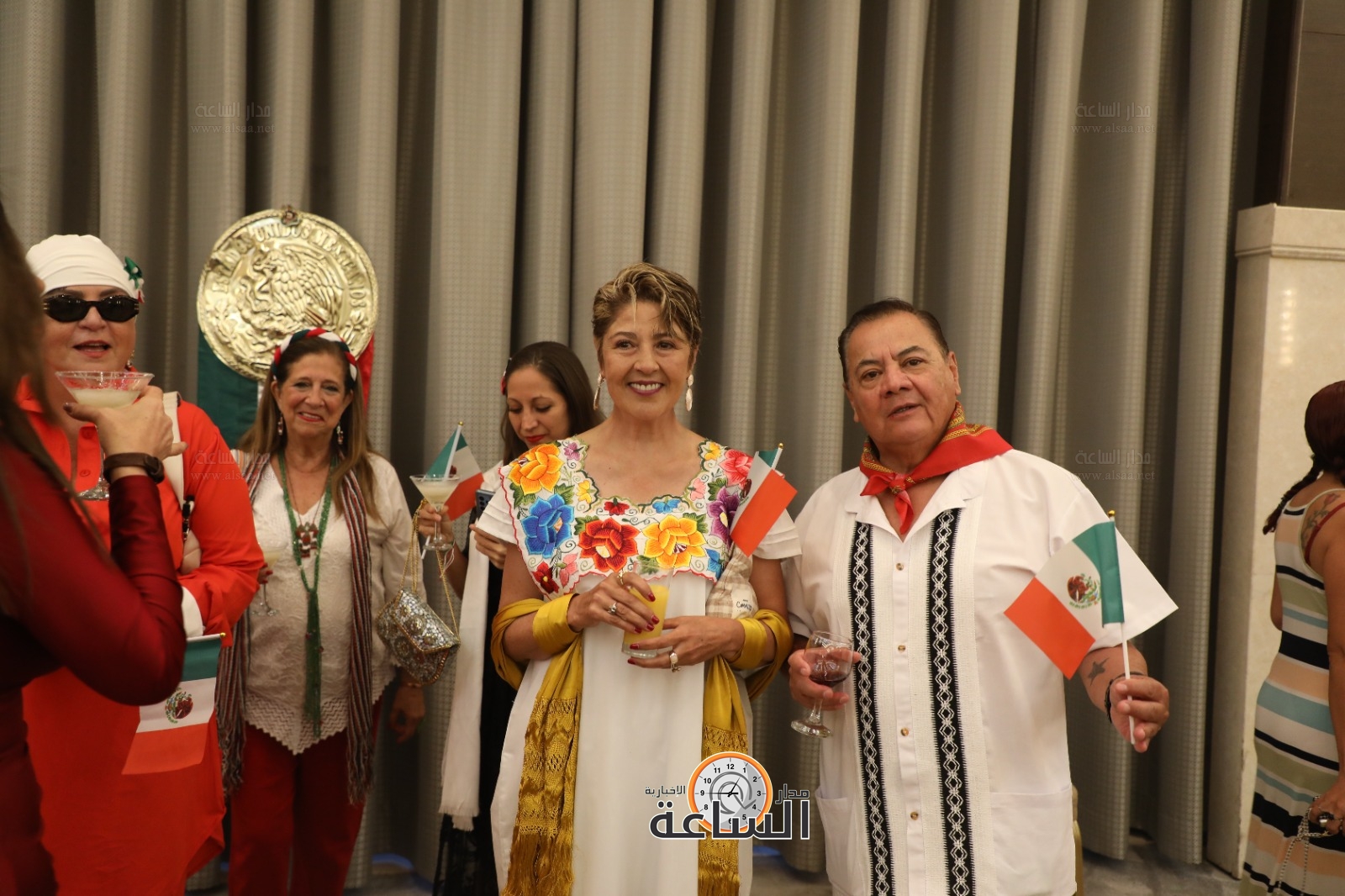 Madar Al-Saa Images 0.38209813381373636