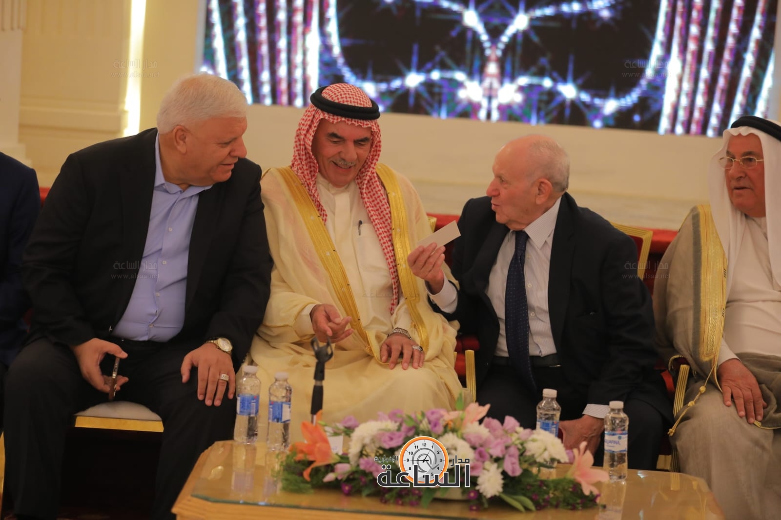 Madar Al-Saa Images 0.8286396461567405